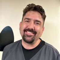 Dr. Daniel Bastian